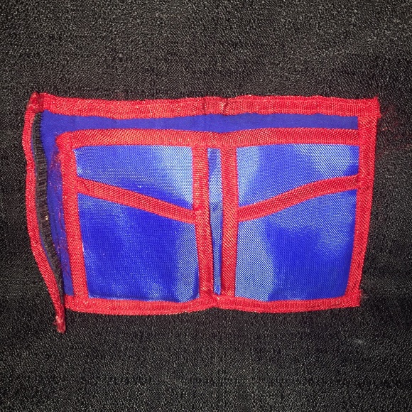 Vintage Tri-Fold Velcro Rainbow Las Vegas Wallet - Picture 3 of 7